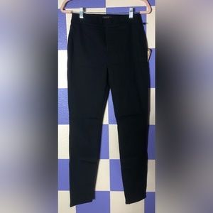 NWT 7 For All Mankind Jen 7 Comfort Skinny Pull-On Black Jeans - Size 4